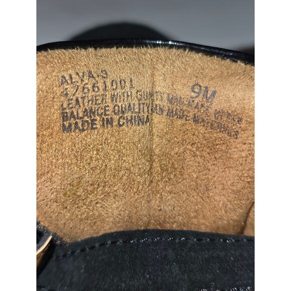 WOMEN’S NATURALIZER SOLID BLACK SUEDE FRANCINE-1 SIZE 9M STRAP COMFORT SHOES - Picture 6 of 6